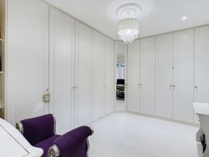 Dressing Room / Bedroom- click for photo gallery